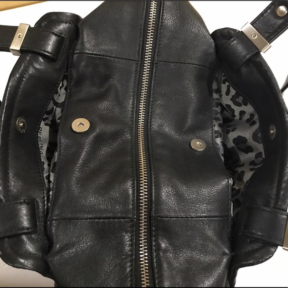 Black Perlina Vivian Tote - Picture 4 of 8